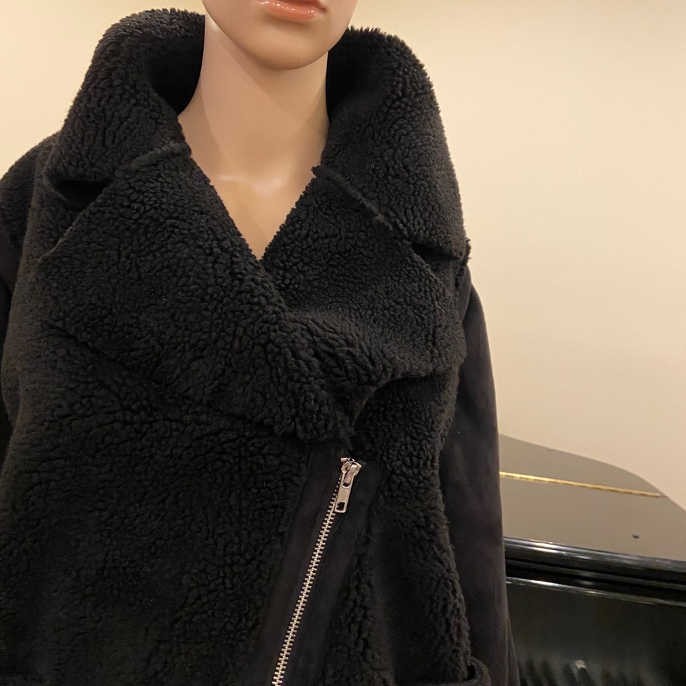 NWT Luxury Winter Minimalist Catherine Malandrino Faux Shearling  Jacket - Picture 7 of 16
